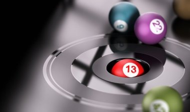stadium77 Andar Bahar live dealer table with card spread and betting interface